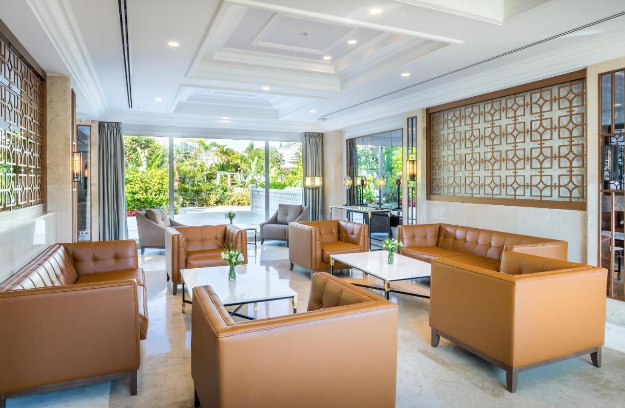 Barcelo La Nucia Hills Hotel Exterior photo The lobby of the hotel