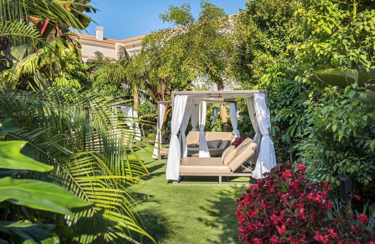 Barcelo La Nucia Hills Hotel Exterior photo The garden of the hotel